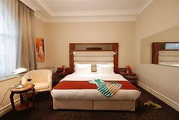 Batumi World Palace 4*,
