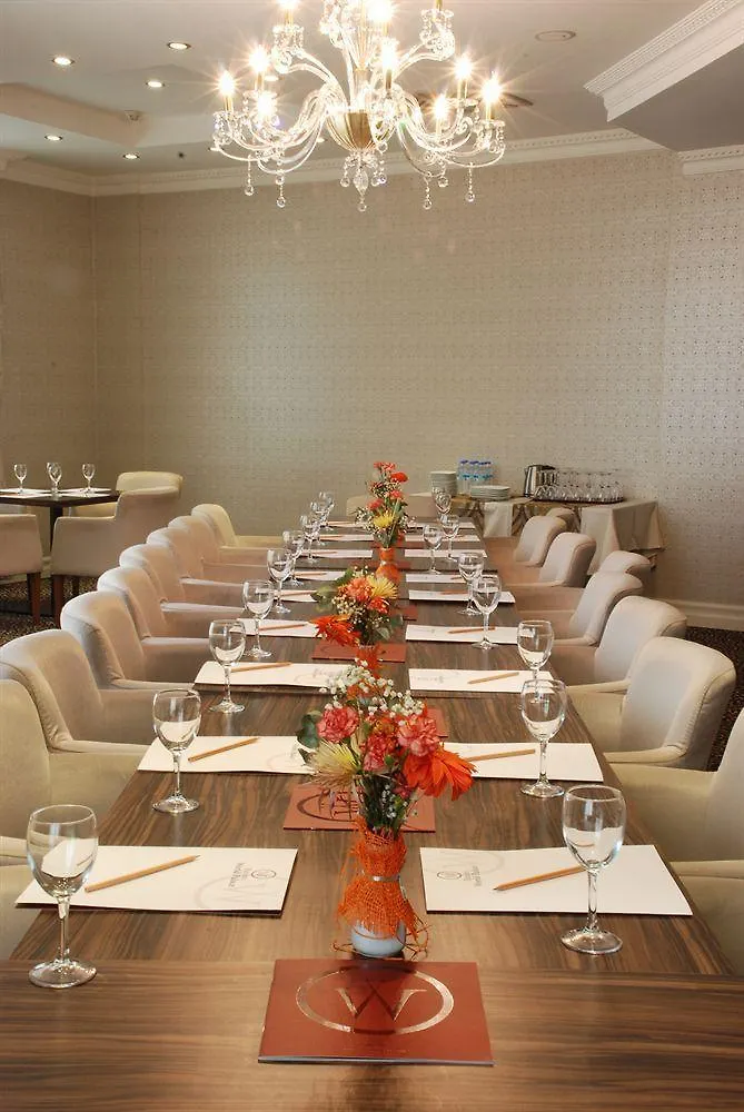 **** Hotel Batumi World Palace Georgien